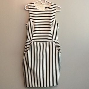 White navy blue and white fitted dress